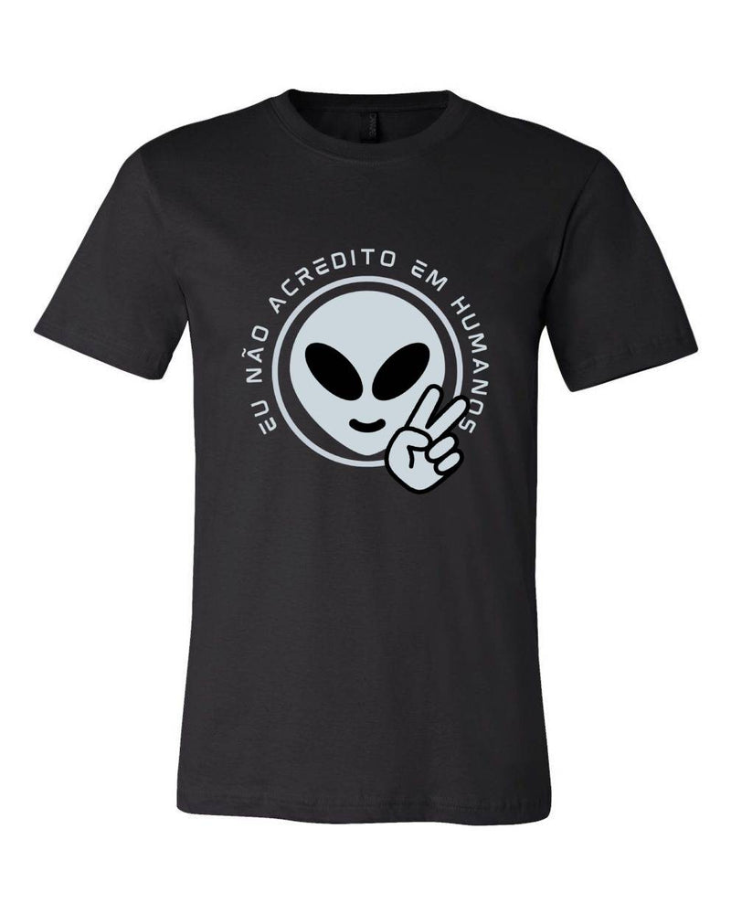 T-shirt para homem Eu Não Acredito Em Humanos