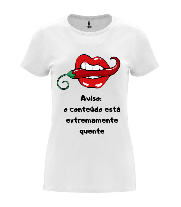 T-shirt feminina Aviso: O Conteúdo Está Extremamente Quente